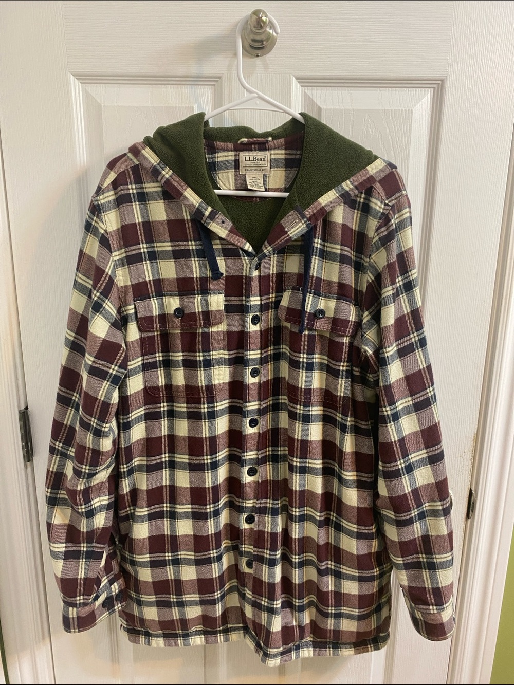L.L. Bean Flannel Hooded Shirt Jacket Burgundy Green Fleece Lined Men’s Medium T